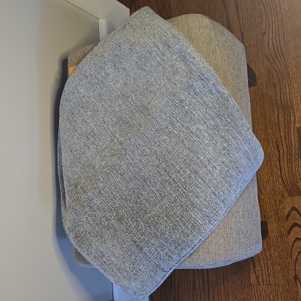 Light Gray Washable Microfiber 19" x 19" Pillow Cover with Zipper Closure